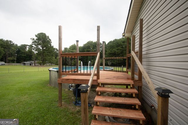 162 Price Drive W, Locust Grove, GA 30248
