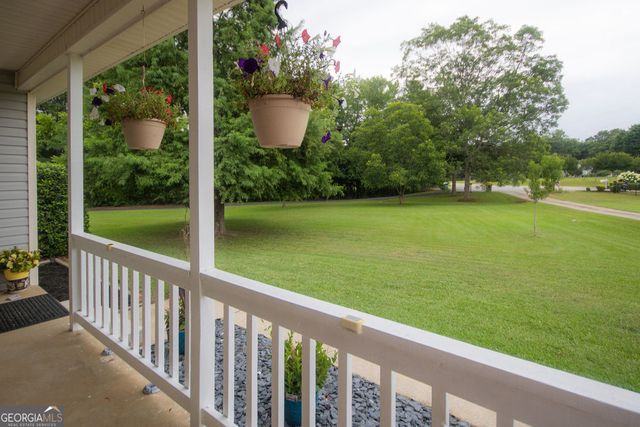 162 Price Drive W, Locust Grove, GA 30248