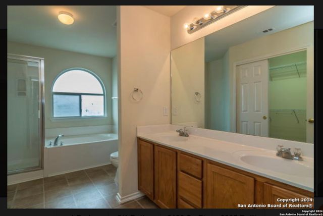 10415 Artesia Ws, Universal City, TX 78148