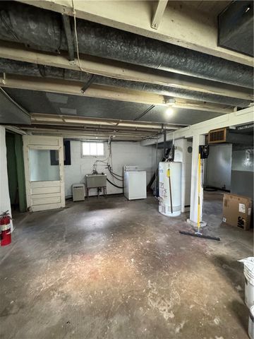 1288 Southlyn Drive, Dayton, OH 45409