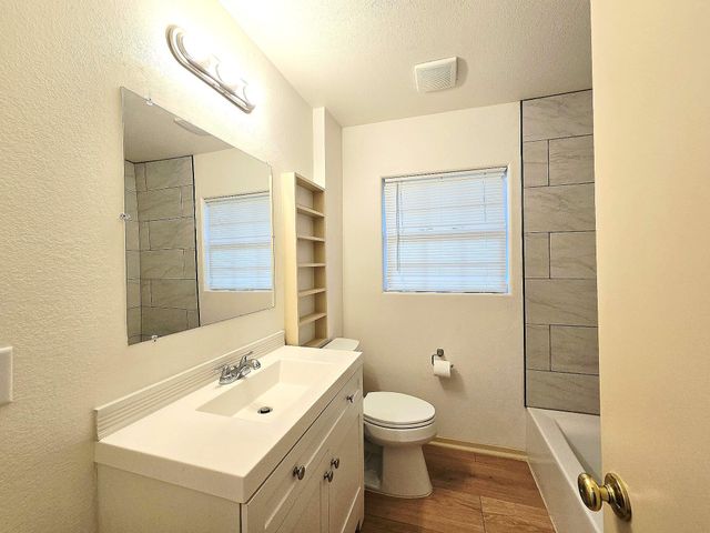 1111 Belshire Road, Pasadena, TX 77502