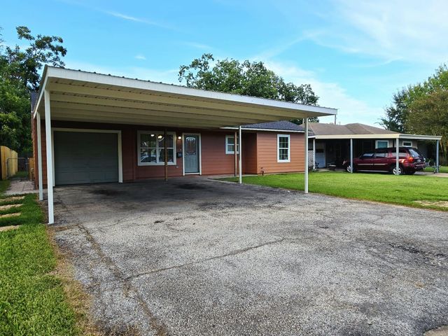 1111 Belshire Road, Pasadena, TX 77502
