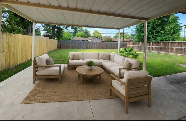 1111 Belshire Road, Pasadena, TX 77502