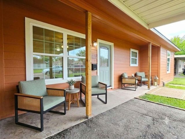 1111 Belshire Road, Pasadena, TX 77502