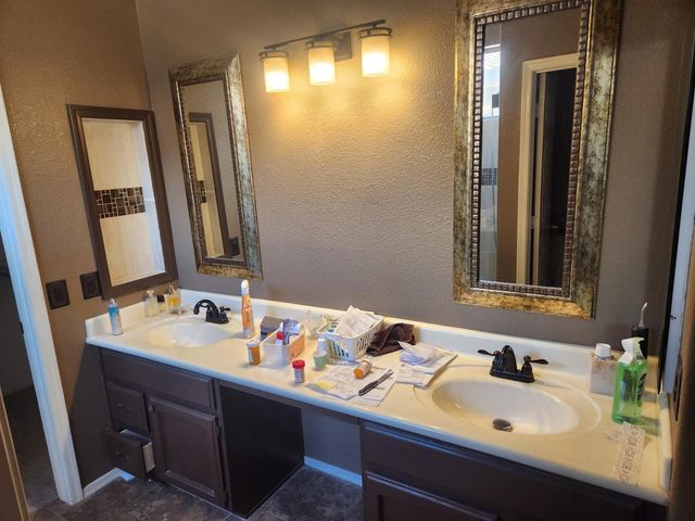 23812 S Pleasant Way, Sun Lakes, AZ 85248