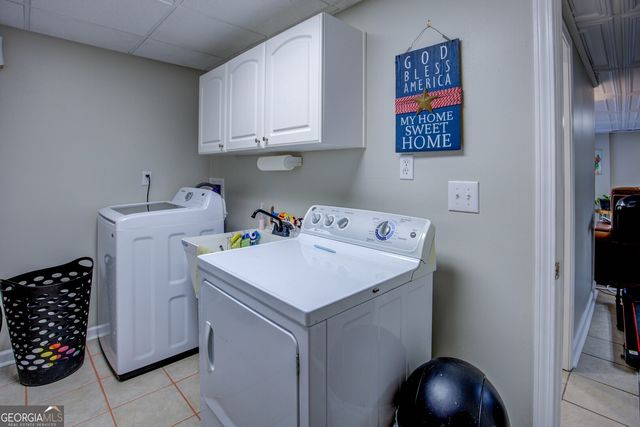 1435 Barrett Place Lane, Lawrenceville, GA 30043