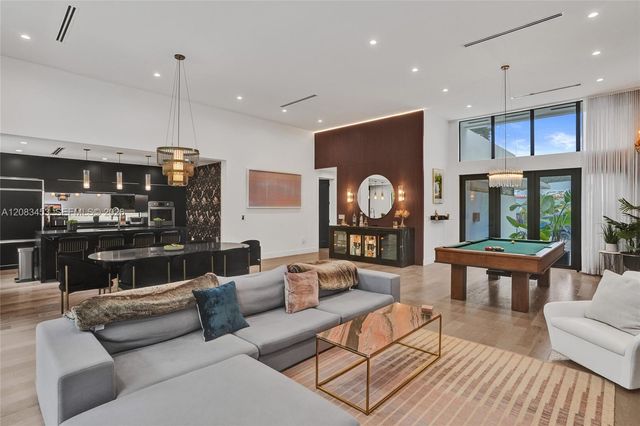 104 NW 47th Terrace 104, Miami, FL 33127