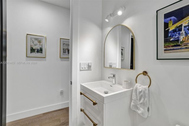 104 NW 47th Terrace 104, Miami, FL 33127