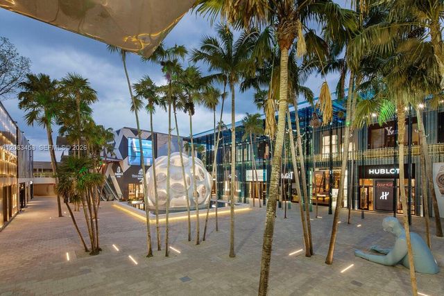 104 NW 47th Terrace 104, Miami, FL 33127