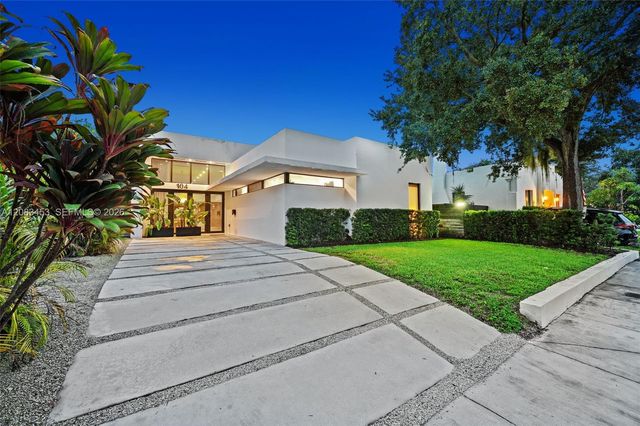 104 NW 47th Terrace 104, Miami, FL 33127