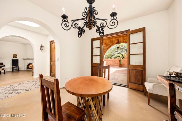 7315 E Wikieup Ci Circle E, Tucson, AZ 85750