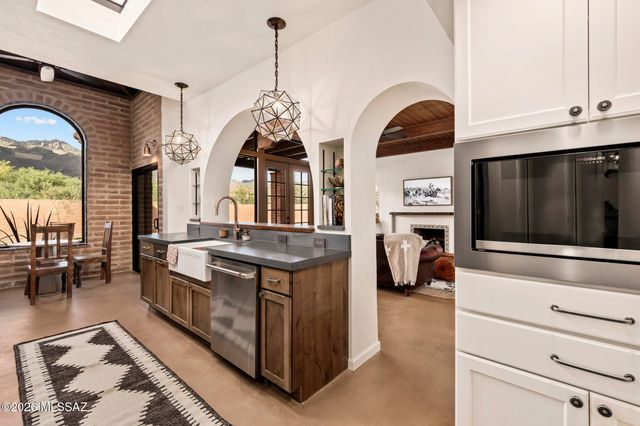 7315 E Wikieup Ci Circle E, Tucson, AZ 85750