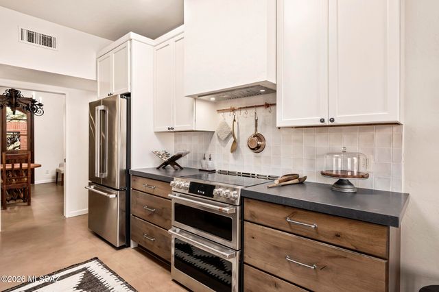 7315 E Wikieup Ci Circle E, Tucson, AZ 85750