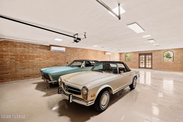 7315 E Wikieup Ci Circle E, Tucson, AZ 85750