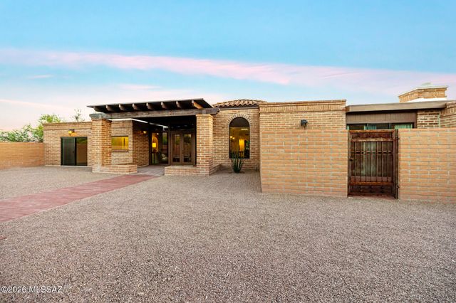7315 E Wikieup Ci Circle E, Tucson, AZ 85750