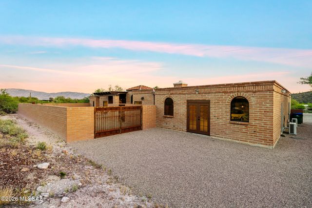 7315 E Wikieup Ci Circle E, Tucson, AZ 85750