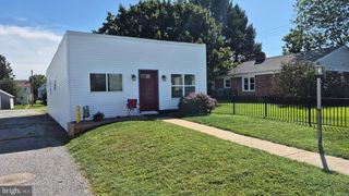 1952 STANTON ST, York, PA 17404