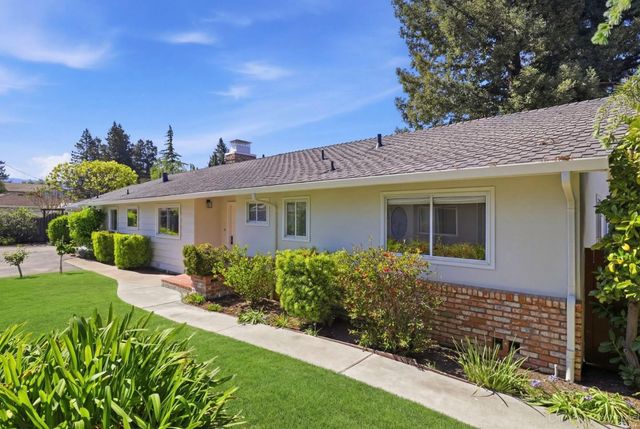 449 Santa Clara Avenue, Redwood City, CA 94061