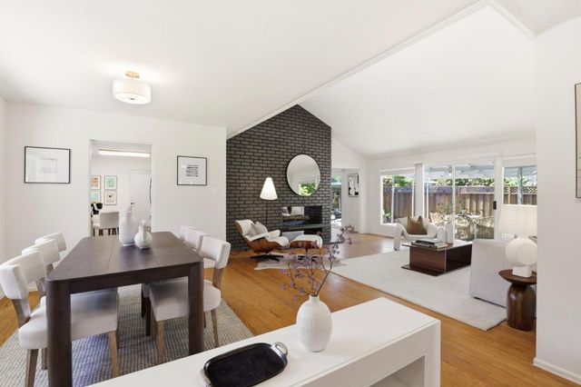 449 Santa Clara Avenue, Redwood City, CA 94061