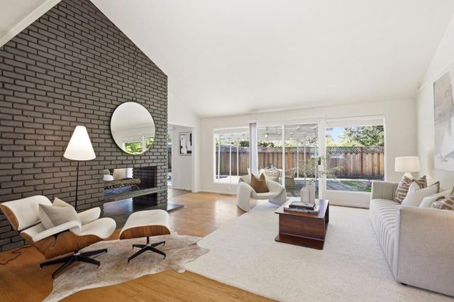 449 Santa Clara Avenue, Redwood City, CA 94061