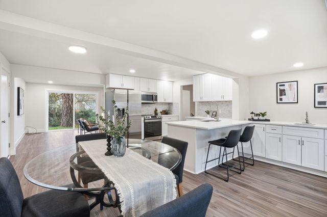 11315 N Madison St, Spokane, WA 99218