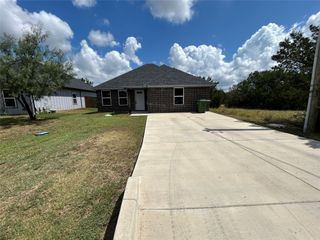 2211 Hercules Drive, Granbury, TX 76048
