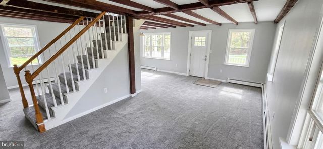 2450 FISSELS CHURCH RD, Glen Rock, PA 17327