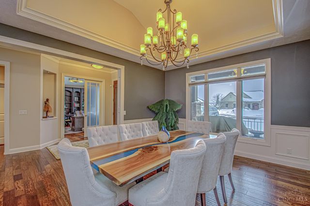 9428 Old Bridge Drive, Washington Twp, OH 45458