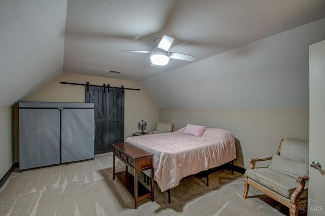 9428 Old Bridge Drive, Washington Twp, OH 45458