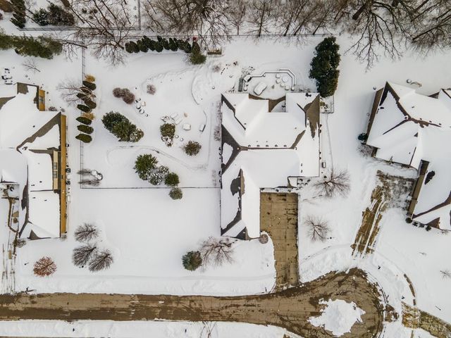 9428 Old Bridge Drive, Washington Twp, OH 45458