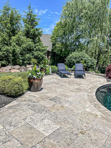 9428 Old Bridge Drive, Washington Twp, OH 45458