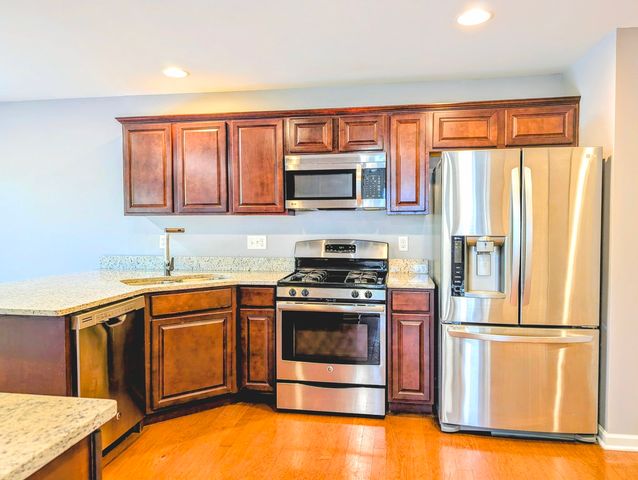 2540 Carlisle Lane, Hampshire, IL 60140