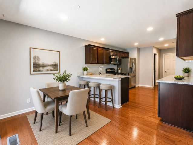 2540 Carlisle Lane, Hampshire, IL 60140
