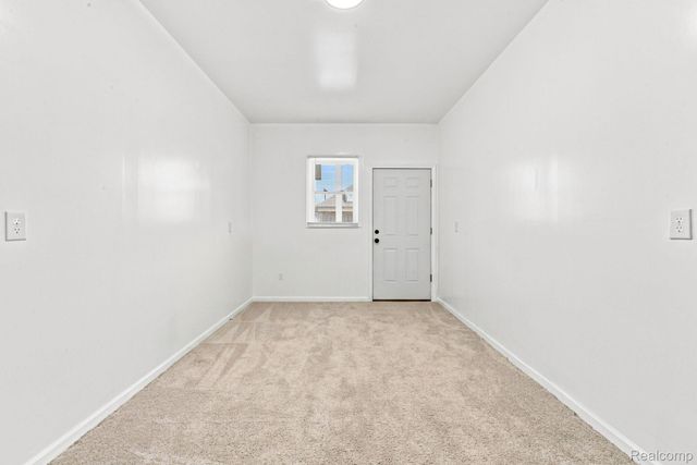 2438 Burnside Street, Detroit, MI 48212