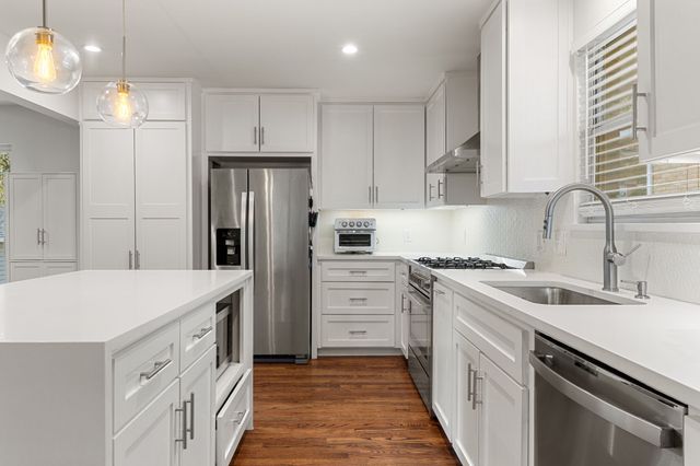 8053 Claremont Drive, Dallas, TX 75228