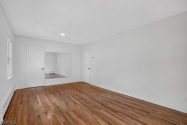 321 Jefferson Ave, North Plainfield Boro, NJ 07060