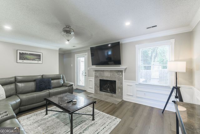 1022 Oaks Parkway SE, Smyrna, GA 30082