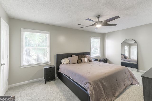 1022 Oaks Parkway SE, Smyrna, GA 30082