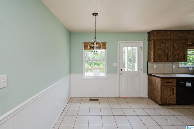 105 GREENRIDGE TERRACE, Bessemer, AL 35023