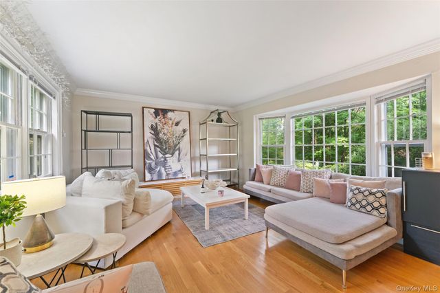 62 Sprain Valley Road, Scarsdale, NY 10583