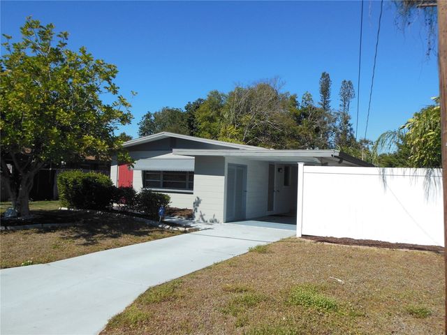 2204 20TH AVENUE W, Bradenton, FL 34205