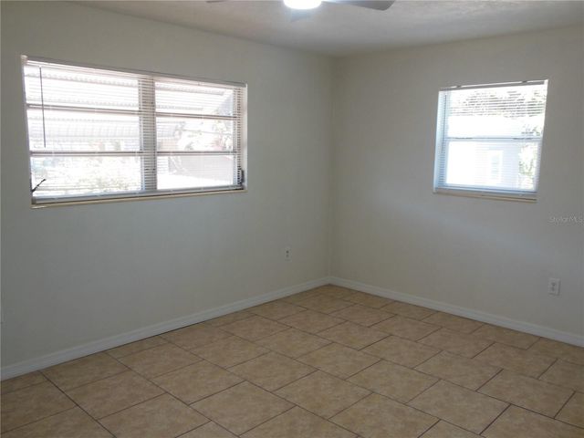 2204 20TH AVENUE W, Bradenton, FL 34205