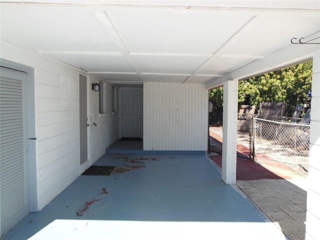 2204 20TH AVENUE W, Bradenton, FL 34205