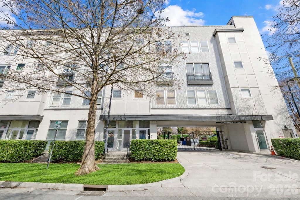 918 Westmere Avenue, Charlotte, NC 28208