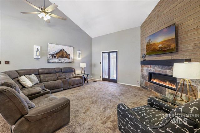 619 Ballingrude Drive, Twin Falls, ID 83301