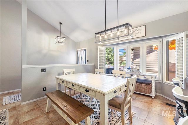 619 Ballingrude Drive, Twin Falls, ID 83301