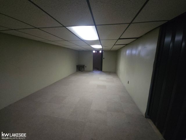 30541 Bluehill Street, Roseville, MI 48066