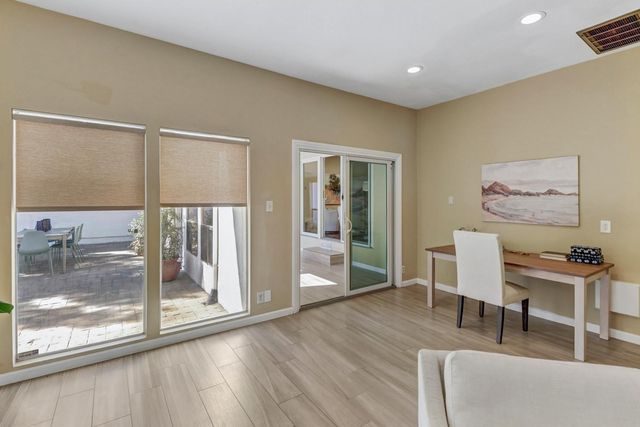 861 Wixford Way, Sacramento, CA 95864
