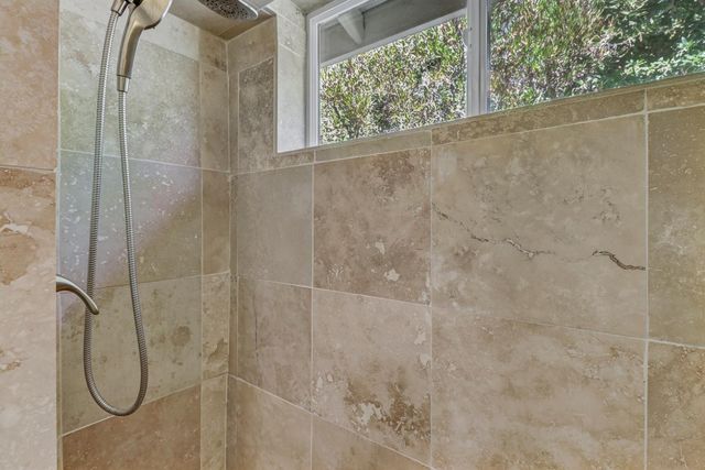 861 Wixford Way, Sacramento, CA 95864