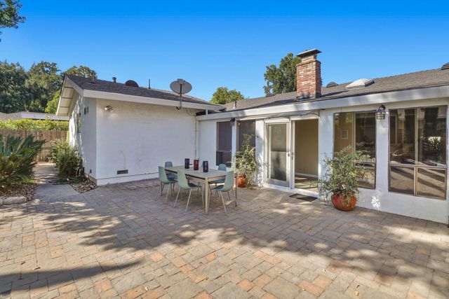 861 Wixford Way, Sacramento, CA 95864